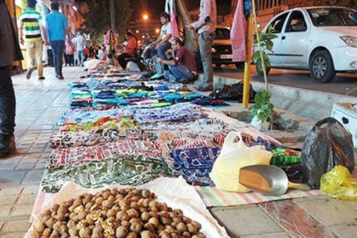 جلسه بررسی و رفع مشکلات اصناف قروه حول محور ساماندهی دستفروشان چرخید