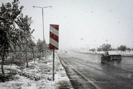 بارش برف و کولاک از روز یکشنبه در کردستان / کاهش 10 درجه ای دمای هوا و وقوع یخبندان