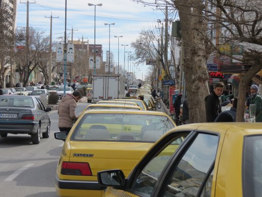 افزایش خودسرانه کرایه تاکسی در برابر چشمان شورای شهر قروه