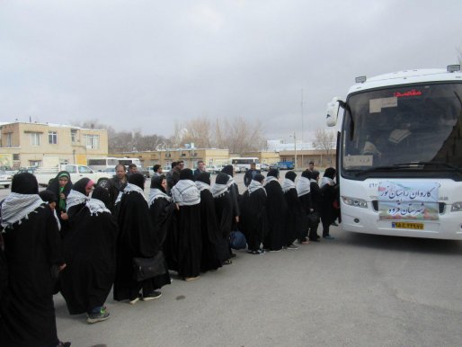 اعزام 40 نفر از دختران دانش آموز به مناطق عملیاتی جنوب کشور