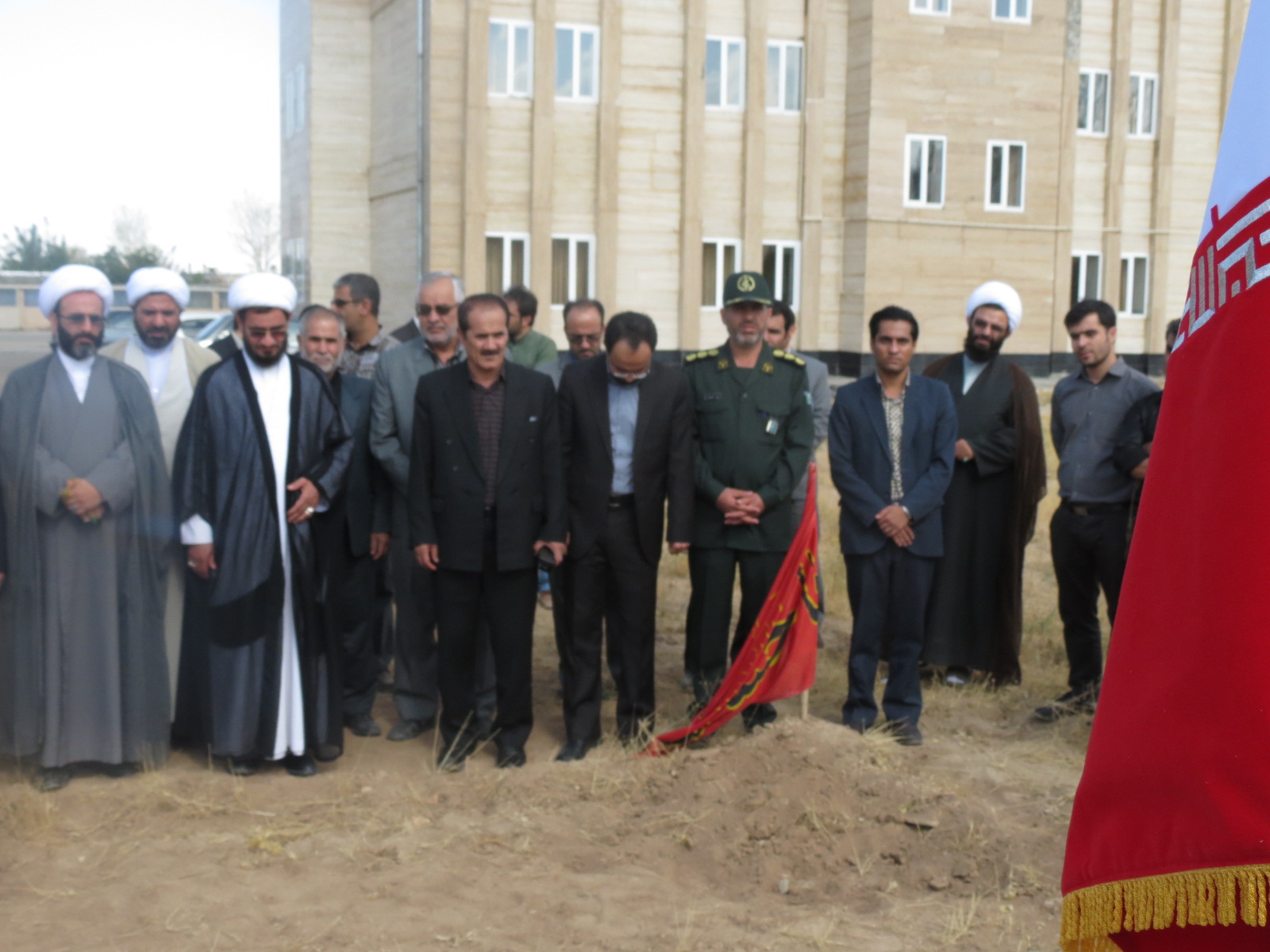 یادمان شهدا،کلنگ زنی،قروه،سراب خبر،دانشگاه