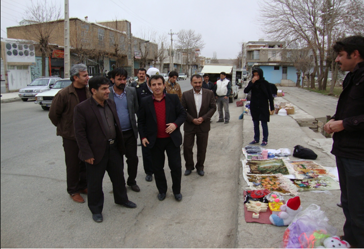 افتتاح اولین بازارچه محصولات مشاغل خانگی واقتصاد مقاومتی استان کردستان در شهرستان قروه